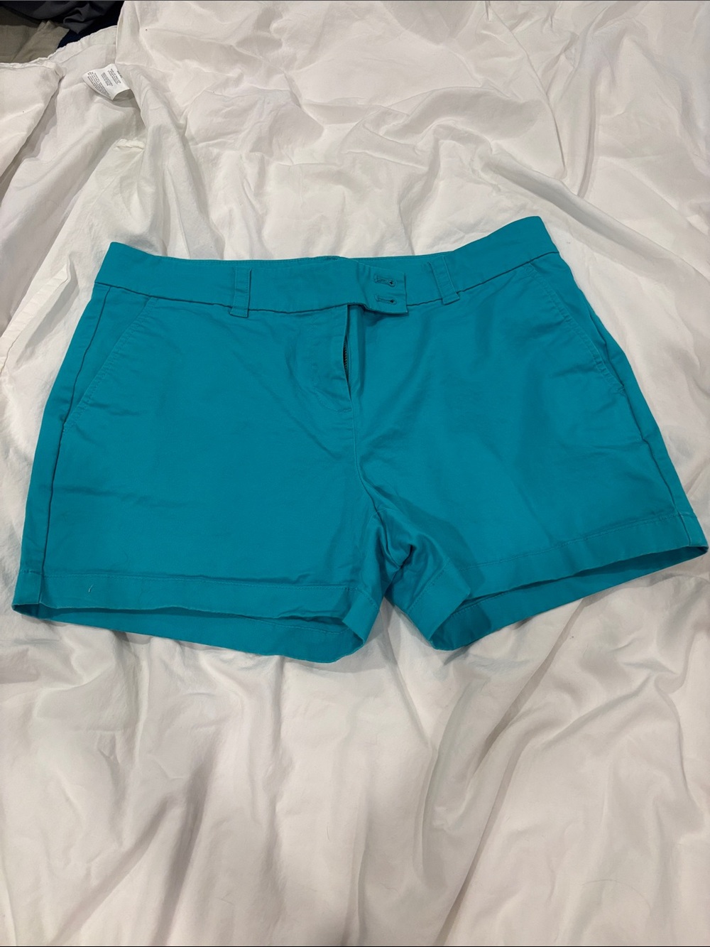 Vineyard Vines Bright Teal Women's Bermuda Shorts